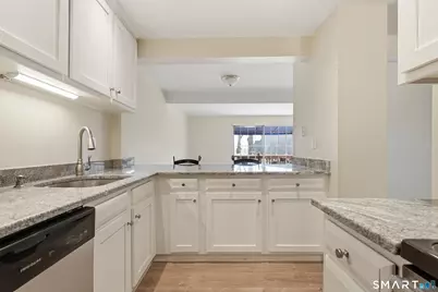 106 Ferry Court #106, Stratford, CT 06614 - Photo 14