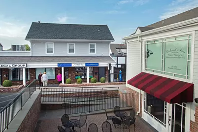 421 Main Street, Ridgefield, CT 06877 - Photo 2