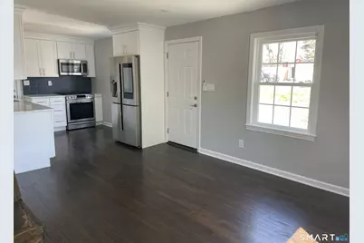 111 Priscilla Circle, Bridgeport, CT 06610 - Photo 10