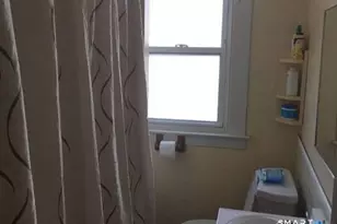 1484 Dixwell Ave, Hamden, CT 06514 - Photo 4