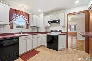 14 Watson Ave, North Haven, CT 06473 - Photo 10