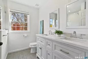 185 Windsor Rd, Fairfield, CT 06824 - Photo 22