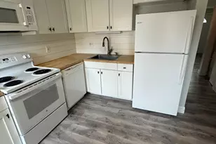 239 Old Farms Rd, Avon, CT 06001 - Photo 1