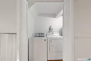 54 Lindstrom Rd, Stamford, CT 06902 - Photo 16