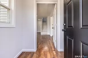 5 Lindsley Pl, Stratford, CT 06614 - Photo 2