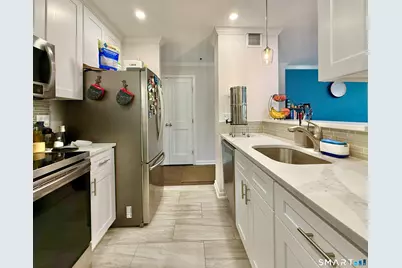 970 Hope Street #5E, Stamford, CT 06907 - Photo 4