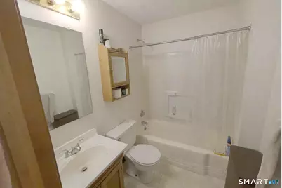 66 Vine Street, Meriden, CT 06451 - Photo 6