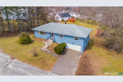 84 Everitt Street, Waterbury, CT 06704 - Photo 2