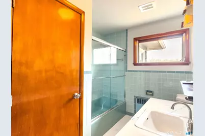 84 Everitt Street, Waterbury, CT 06704 - Photo 12