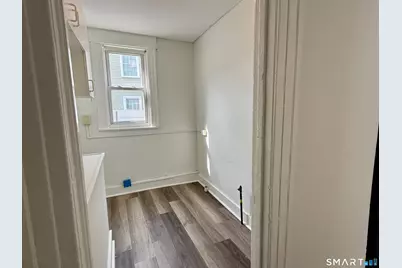 585 Winchester Avenue #1, New Haven, CT 06511 - Photo 12