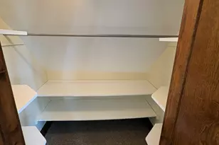 689 Maplewood Ave, Bridgeport, CT 06605 - Photo 8