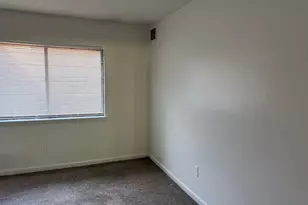 1274 E Main St, Meriden, CT 06450 - Photo 18