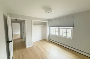 23 Country Village Ln, Clinton, CT 06413 - Photo 16