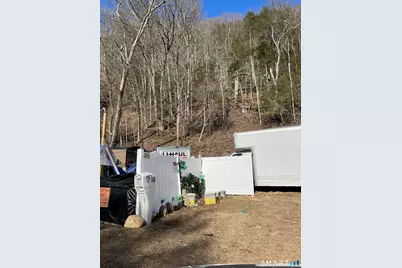 218 Roosevelt Drive, Seymour, CT 06483 - Photo 2