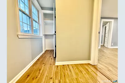 85 Avery Street #(Whole House), Stamford, CT 06902 - Photo 30