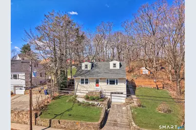 360 Vincellette Street, Bridgeport, CT 06606 - Photo 2