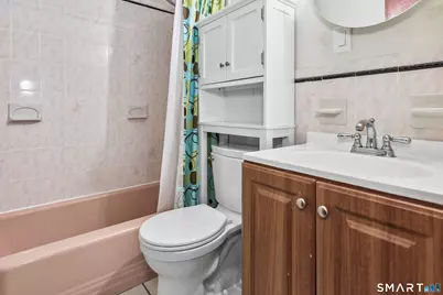 360 Vincellette Street, Bridgeport, CT 06606 - Photo 14