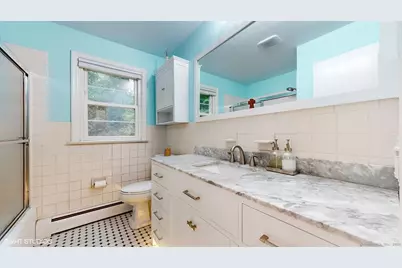 305 Westport Turnpike, Fairfield, CT 06824 - Photo 14