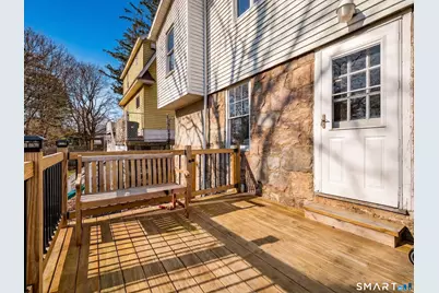 131 Norwood Avenue, New London, CT 06320 - Photo 36