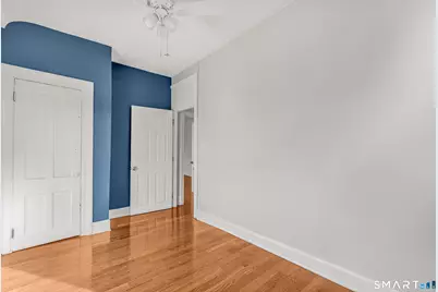 1504 Iranistan Avenue, Bridgeport, CT 06605 - Photo 8