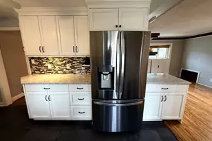 39 Pendleton Rd, New Britain, CT 06053 - Photo 2