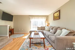 1367 Hanover Ave, Meriden, CT 06451 - Photo 10