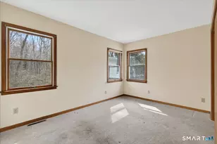 47 Barrett St, Hamden, CT 06517 - Photo 22