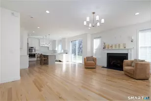 112 Stallion Dr, Glastonbury, CT 06033 - Photo 2