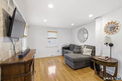 933 East Broadway, Milford, CT 06460 - Photo 10