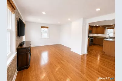 933 East Broadway, Milford, CT 06460 - Photo 12