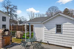 129 Old Boston Post Rd, Old Saybrook, CT 06475 - Photo 34