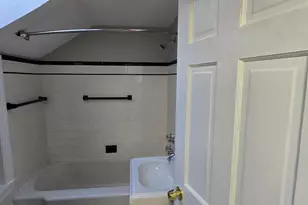 86 Vibberts Ave, New Britain, CT 06051 - Photo 24