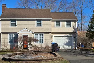 86 Vibberts Ave, New Britain, CT 06051 - Photo 1