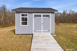 26 Quakertown Mdws, Ledyard, CT 06339 - Photo 34