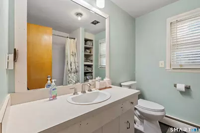 215 Wesley Street, Waterbury, CT 06708 - Photo 12