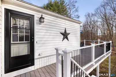 262 Holabird Avenue, Winchester, CT 06098 - Photo 4