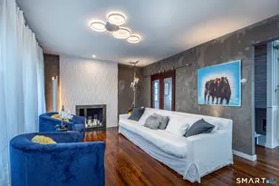 4 Darien Rd, New Fairfield, CT 06812 - Photo 2