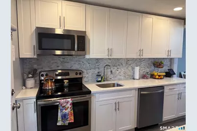 507 Queen Street, Bridgeport, CT 06606 - Photo 18