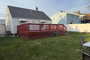 507 Queen St, Bridgeport, CT 06606 - Photo 2