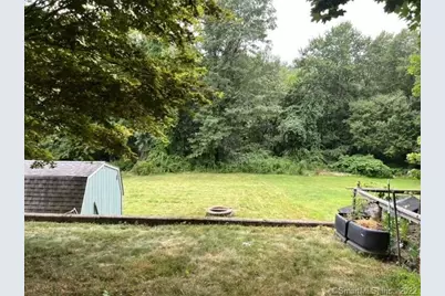 30 Jefferson Avenue, Danbury, CT 06810 - Photo 4