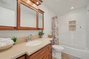 42 Powder Mill Rd, Stratford, CT 06614 - Photo 22