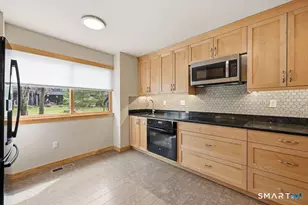 70 Conestoga Way, Glastonbury, CT 06033 - Photo 4