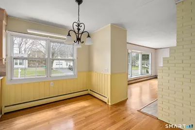 215 Monroe Street, East Hartford, CT 06118 - Photo 10