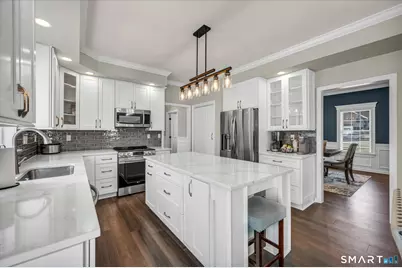 64 Milford Chase, Milford, CT 06461 - Photo 8