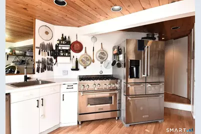 285 East Avenue, Norwalk, CT 06855 - Photo 6