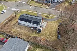 17 Pioneer Dr, Enfield, CT 06082 - Photo 30