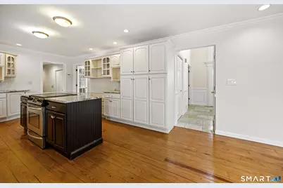34 Hi Ann Court, Bethany, CT 06524 - Photo 6
