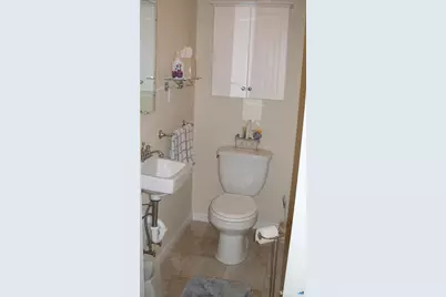 30 Lucy Street, Hamden, CT 06514 - Photo 16