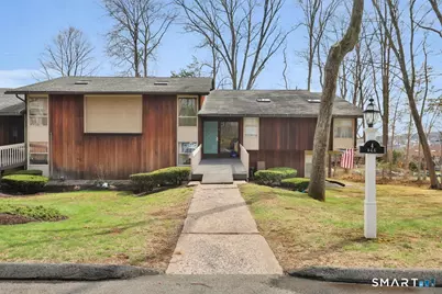 4-G Country Squire Drive #4G, Cromwell, CT 06416 - Photo 2