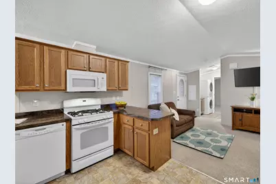 48 Linden Avenue North, Westbrook, CT 06498 - Photo 10